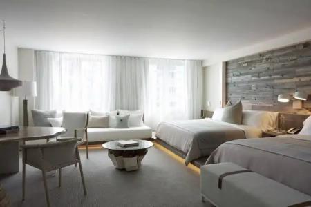 JUNIOR PRIVATE SUITE Unit located W South Beach - 5