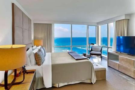 JUNIOR PRIVATE SUITE Unit located W South Beach - 67