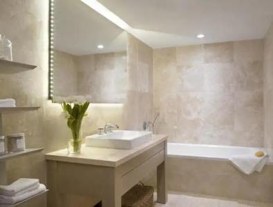 JUNIOR PRIVATE SUITE Unit located W South Beach - 111