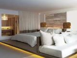 Double room with city view
