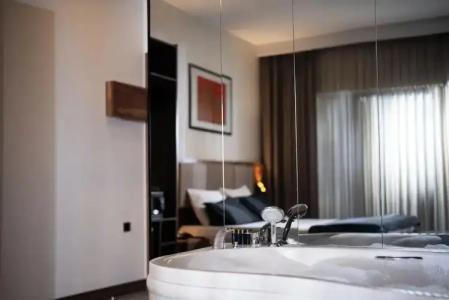 Mari Suites - 182