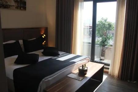 Mari Suites - 167