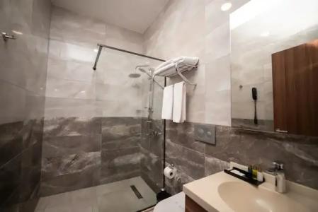 Mari Suites - 214