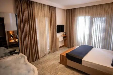 Mari Suites - 170
