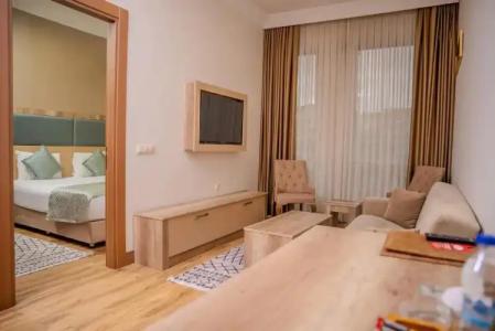 Mari Suites - 80