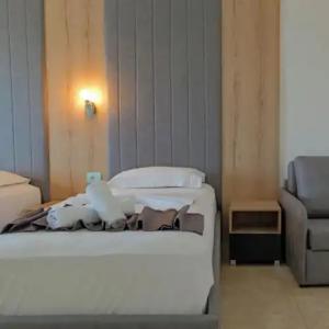 Esmerald Ksamil - 97