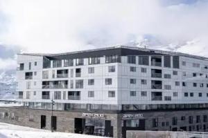 Apex2100 International Ski Academy Tignes, Tignes