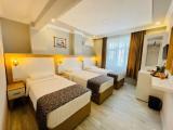 Grand room