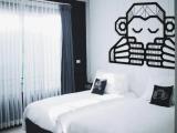 Bed in Dorm