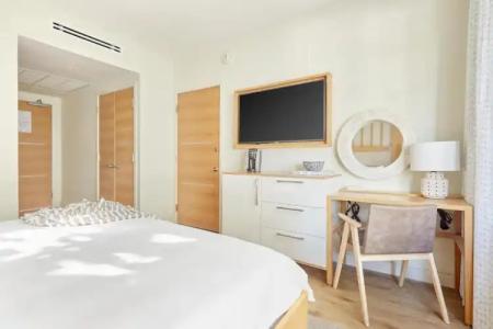 Sonder The Abbey - 16