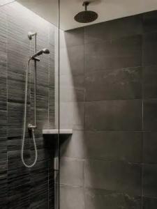 Sonder The Abbey - 8