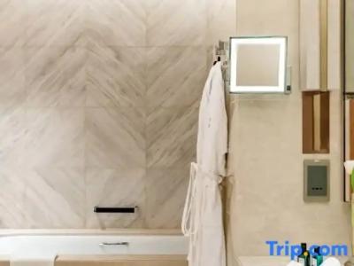 Taj Exotica Resort & Spa, The Palm, Dubai - 152