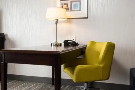 Hampton Inn & Suites by Hilton Barrie - 41