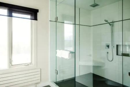 The Juniper & Bistro - 40