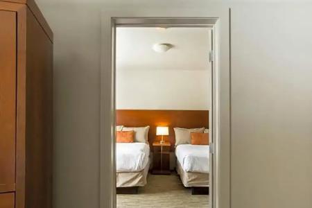 The Juniper & Bistro - 60