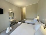 Standard Triple room with balcony