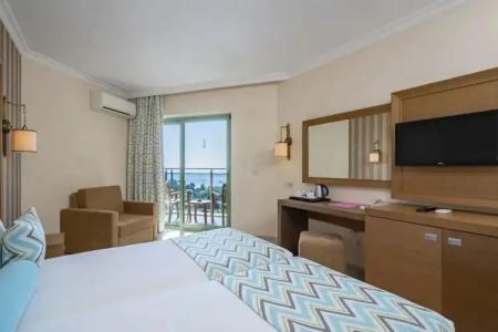 Iz Flower Side Beach - 112