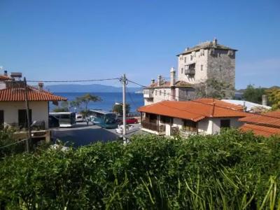 Athos Guest House Pansion - 12