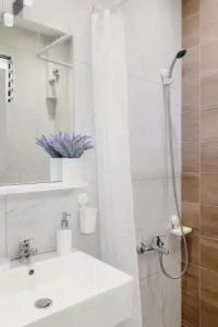 Athos Guest House Pansion - 50