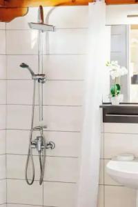 Athos Guest House Pansion - 68