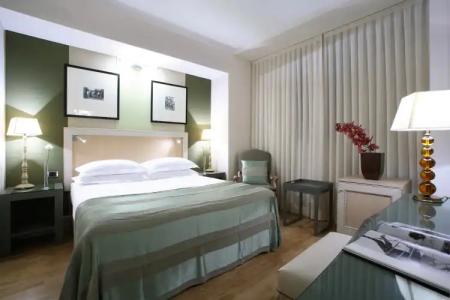 Starhotels Tuscany - 8