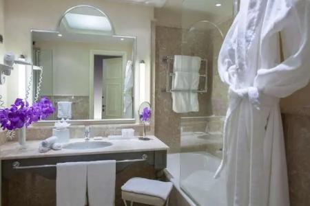 Starhotels Tuscany - 18