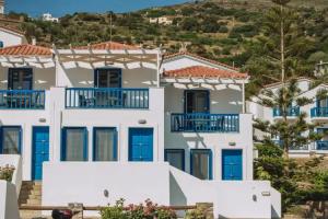 Blue Bay Resort Village, Batsi