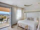 Standard Double room with partial sea view