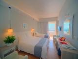 Superior Triple room with sea view