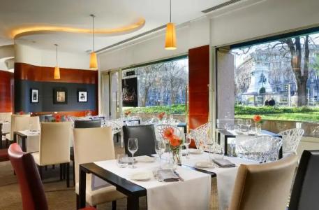 UNAHOTELS Cusani Milano - 29