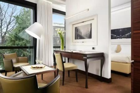 UNAHOTELS Cusani Milano - 51