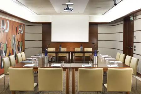 UNAHOTELS Cusani Milano - 33