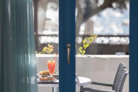 Liana Beach & Spa - 8