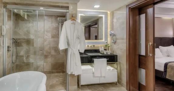 Alva Donna Exclusive & Spa - 190