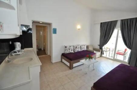 Sincerity Apart - 38