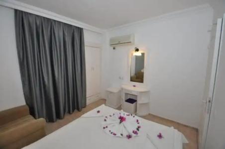 Sincerity Apart - 44