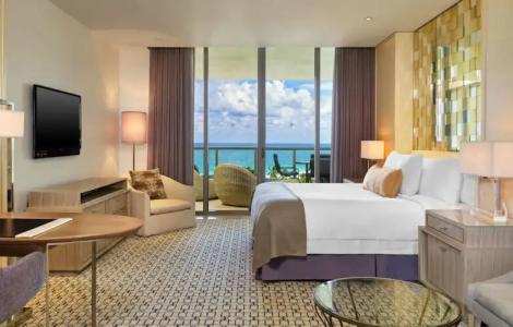 The St Regis Bal Harbour Resort - 3