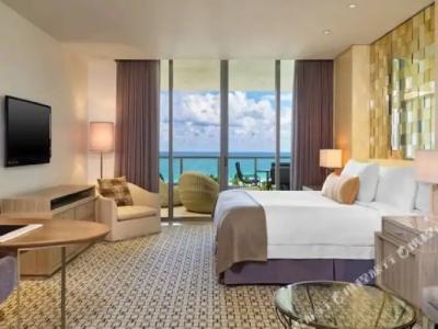 The St Regis Bal Harbour Resort - 27