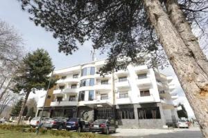 Hotel 1 Maji, Pogradec