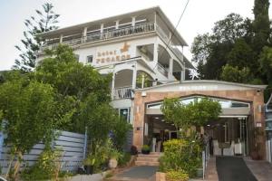 Hotel Pegasos, Nikiana