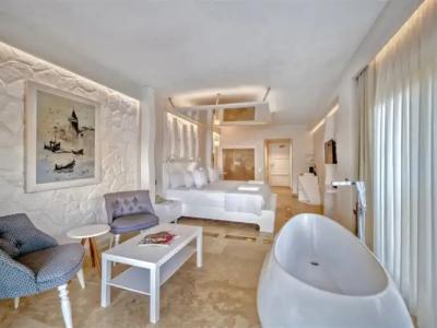 Peninsula Gardens - Adults Only - 126