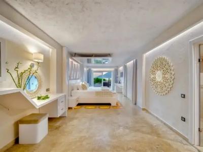 Peninsula Gardens - Adults Only - 129