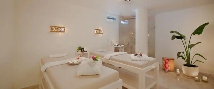 Peninsula Gardens - Adults Only - 106