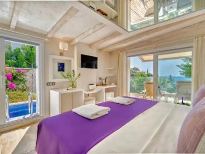 Peninsula Gardens - Adults Only - 107