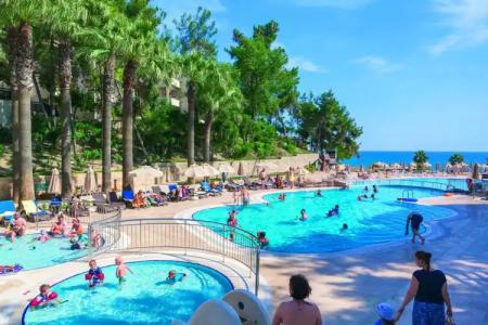 Melas Holiday Village - 11