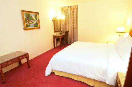 Ariston Bangkok - 127