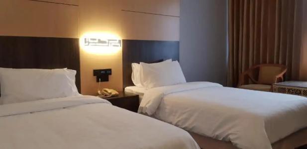 Ariston Bangkok - 118