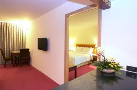 Ariston Bangkok - 128