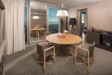 Melia Barcelona Sky 4* Sup - 97