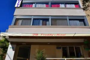 Freddy's Hotel, Tirana